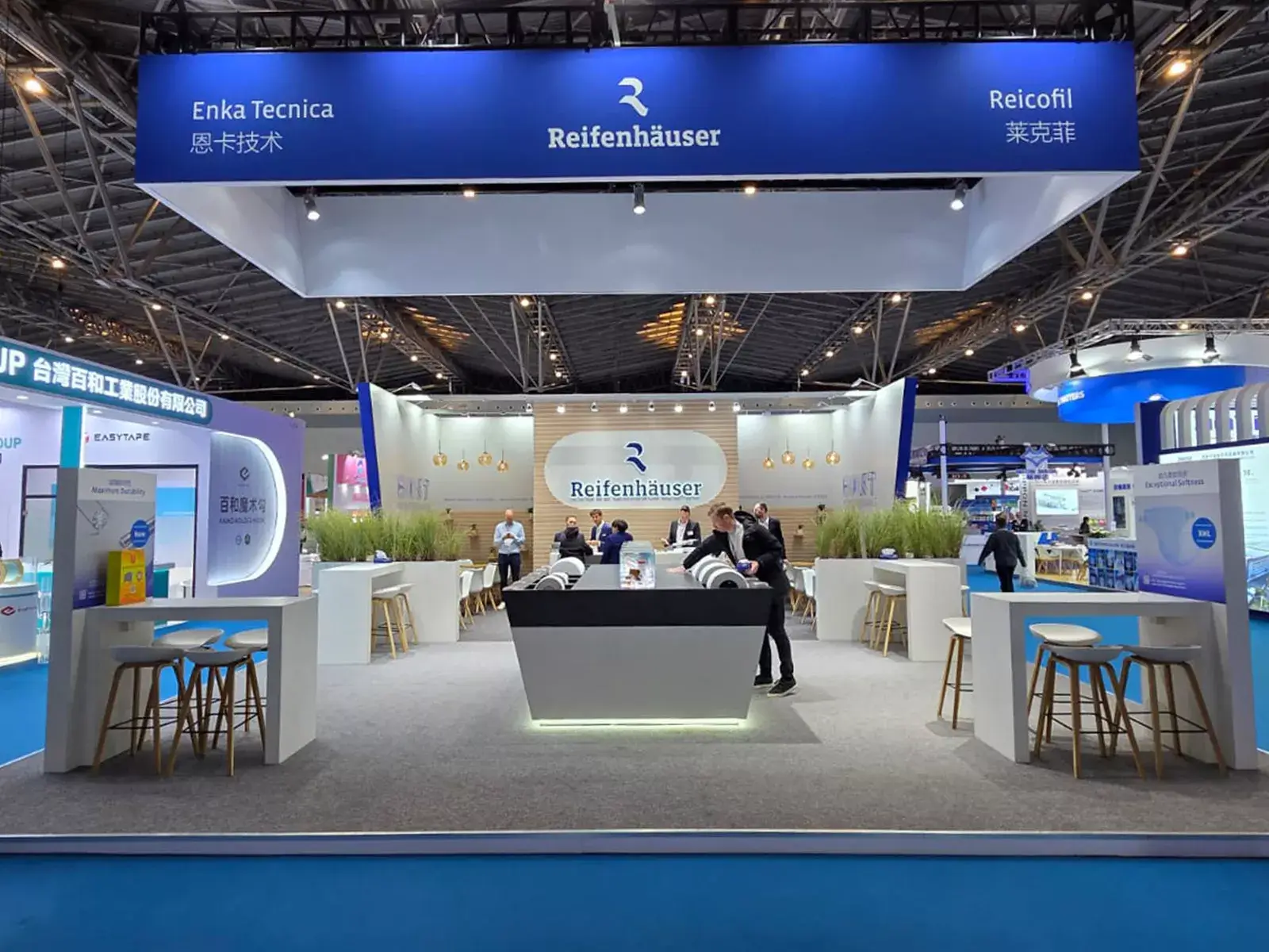 Insta Exhibits forTrade Show Booth Design 